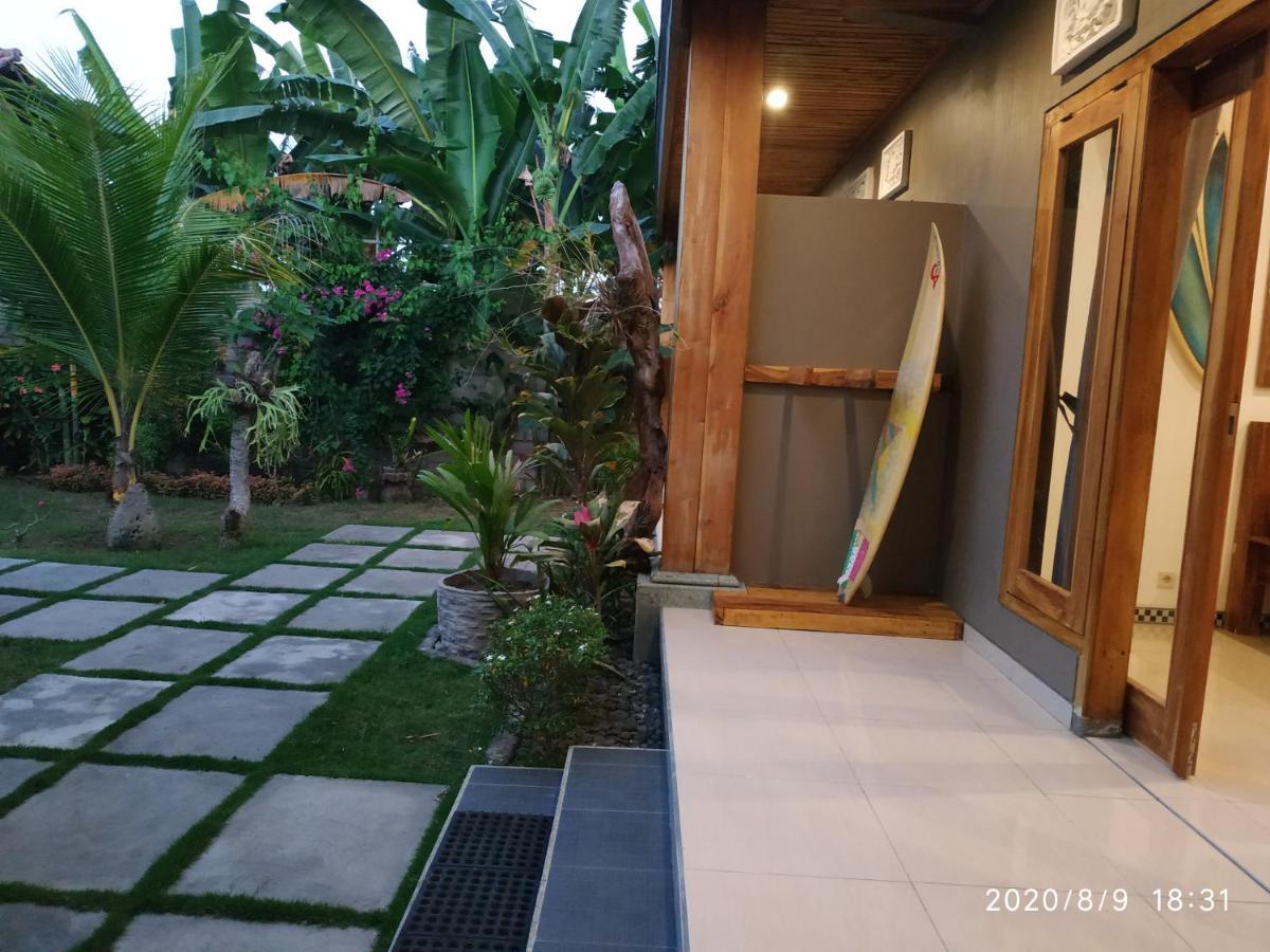 Harris Surf Villa Пулукан Экстерьер фото