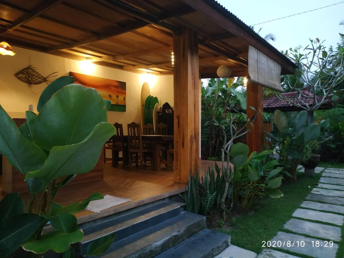 Harris Surf Villa Пулукан Экстерьер фото