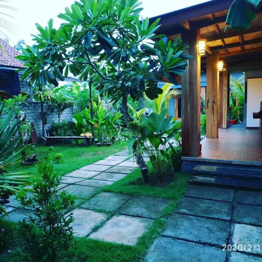 Harris Surf Villa Пулукан Экстерьер фото